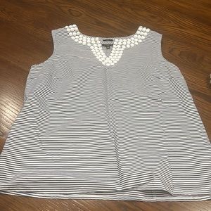 Talbots 10P sleeveless top. Like new